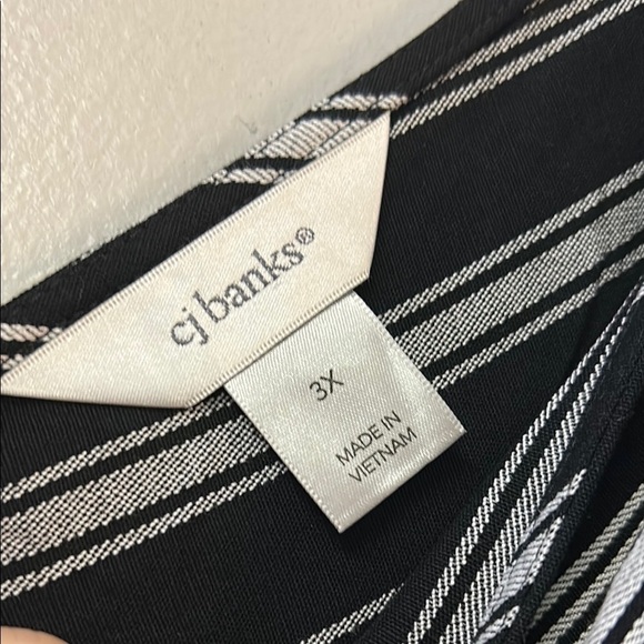 Black and White Striped Jumpsuit - Picture 3 of 7